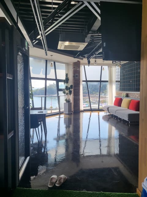 Pyeonggwang 71st Street (No. 301)