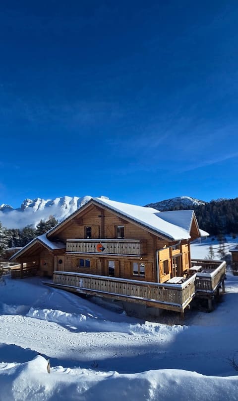 Luxury Chalet 14 pers 
6 bedrooms La Joue du Loup