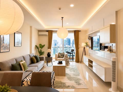 So Living | Mini Penthouse 2BR 2BA Stadium View