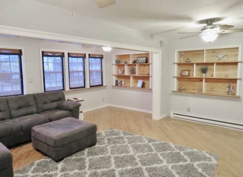 Successful Airbnb property: Nags Head! Couples retreat/Pet friendly in Outer Banks
