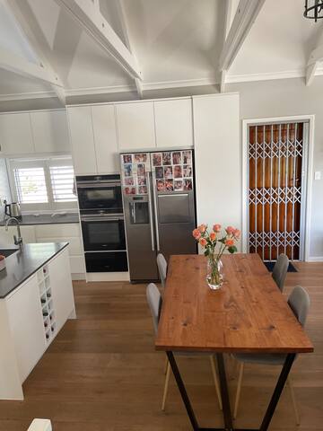 Perfect All-in-One holiday house gallery image 2