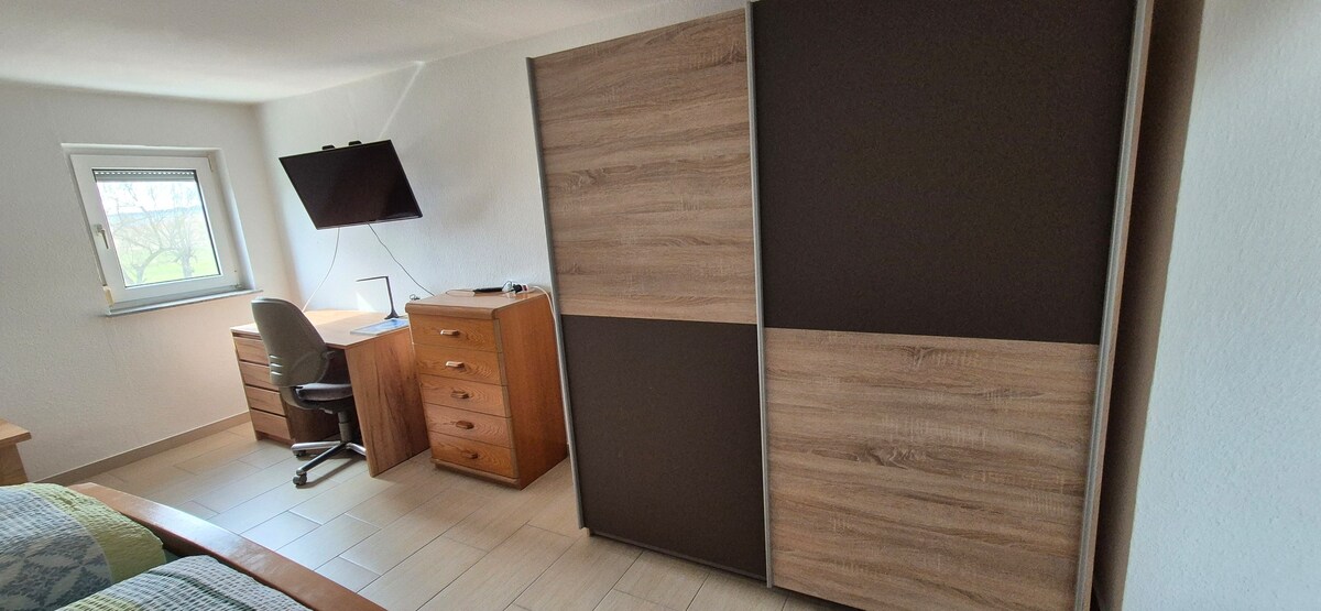 غرفة النوم 1