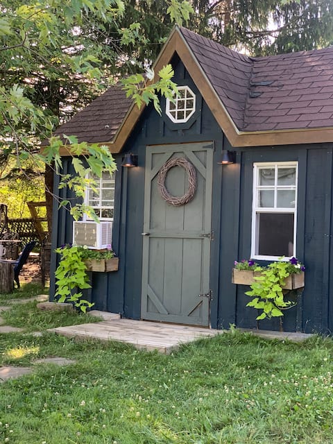 The Clayhill Bunkie