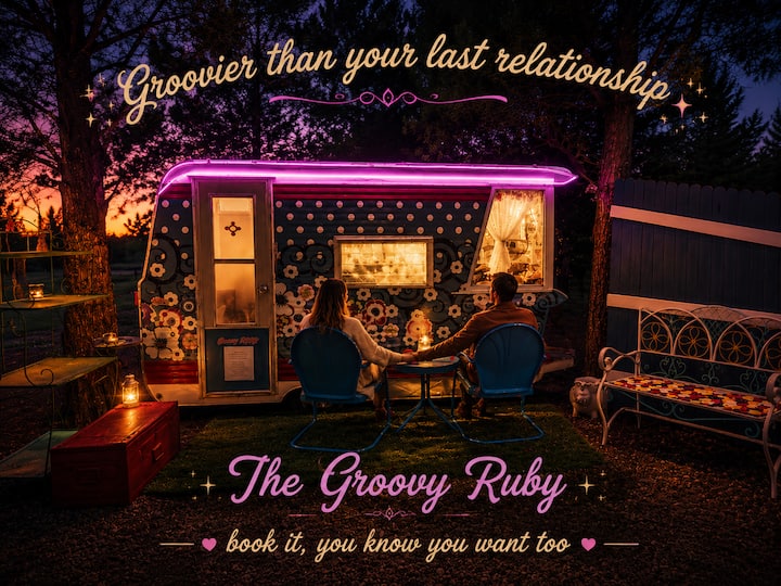 G1 The Groovy Ruby - Old School Cool Stay - Ruidoso, NM