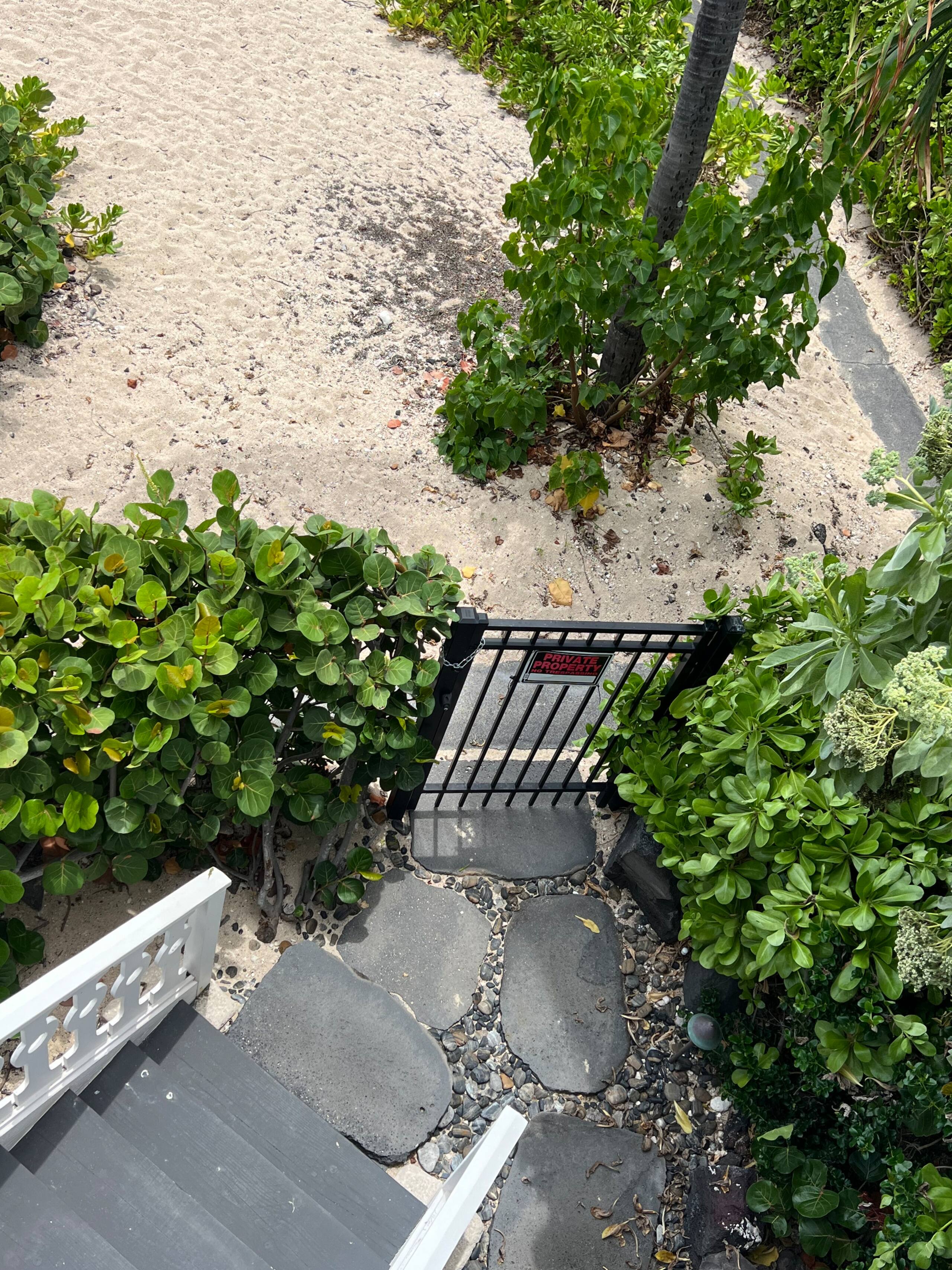 Home in Kailua-Kona · ★5.0 · 5 bedrooms · 7 beds · 6 baths - Image 85