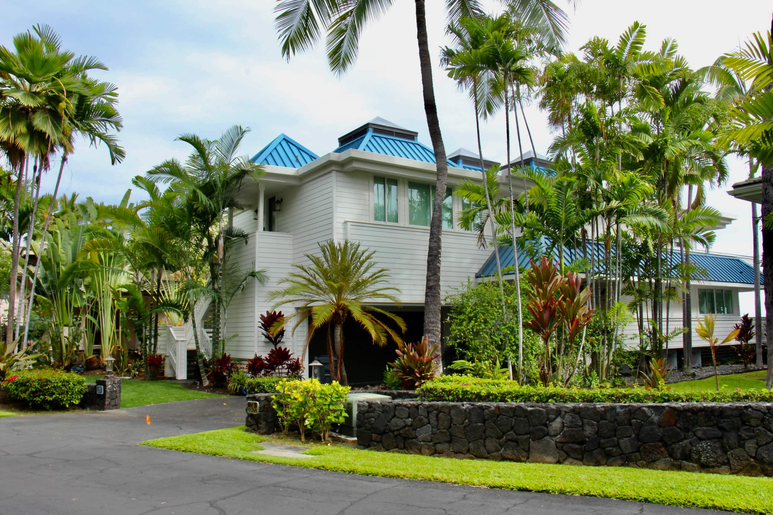 Home in Kailua-Kona · ★5.0 · 5 bedrooms · 7 beds · 6 baths - Image 93