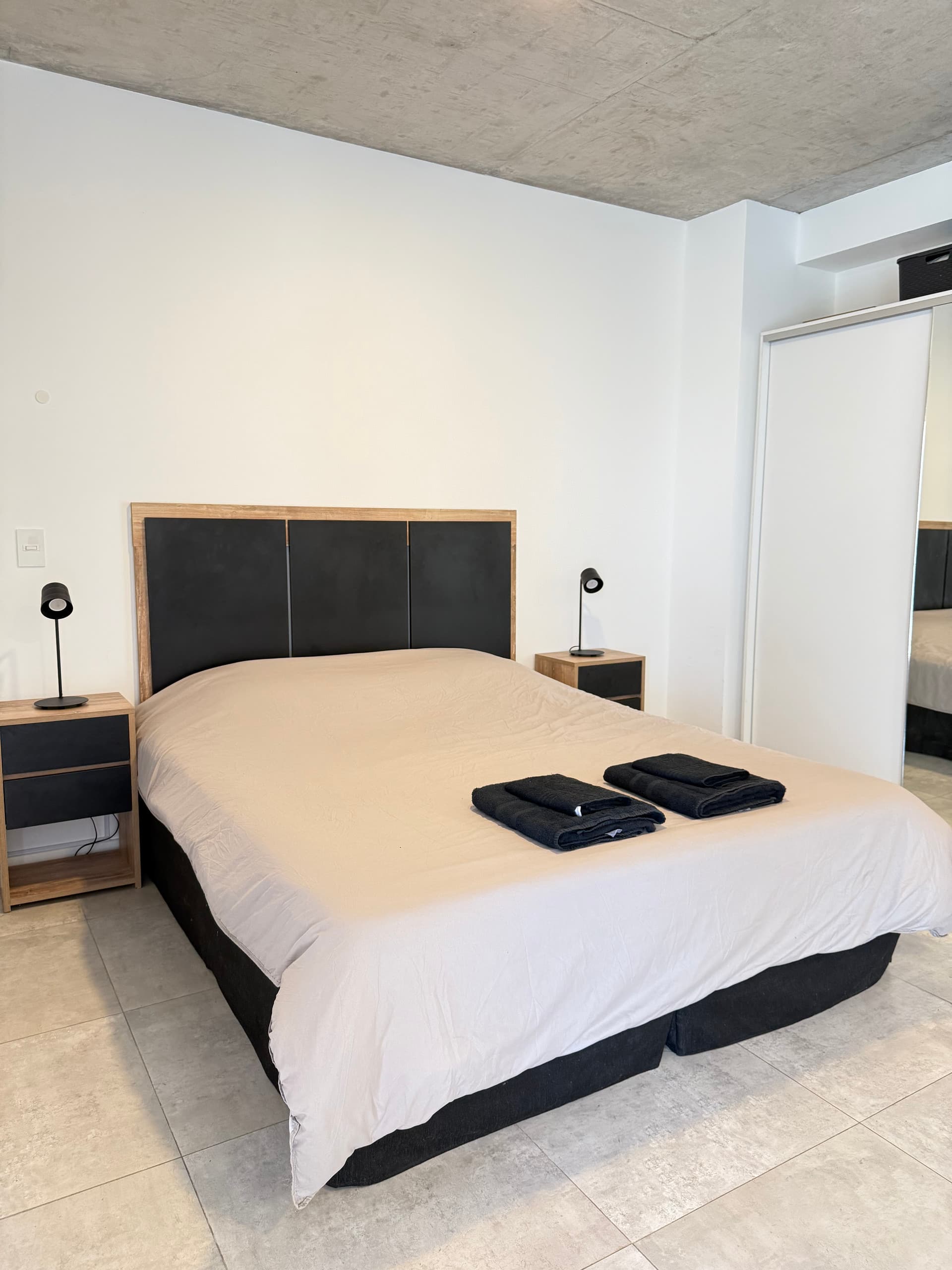 Bright and spacious apartment