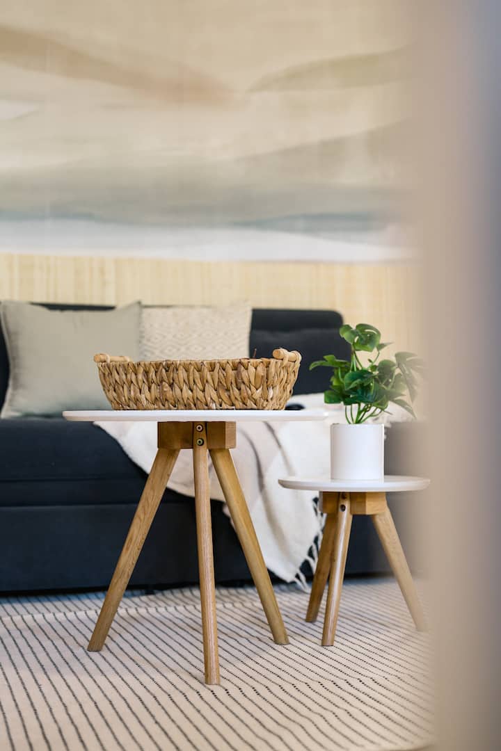 Boho Home In Center With Porch - Sauna & Balcony! - Prague