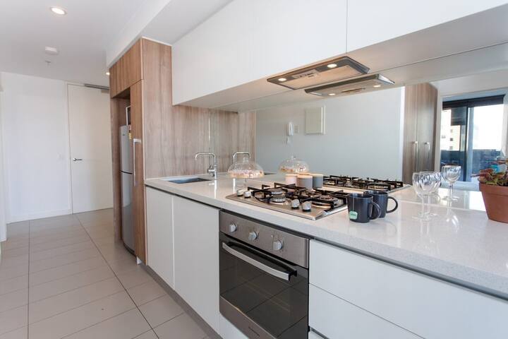 Urban Oasis-Rooftop Terrace gallery image 2