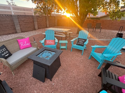 Successful Airbnb property: Near Zion•3 King Beds•Hot Tub•Game Room•Fire Pit in La Verkin
