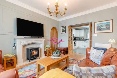 3 Bed in Aberaeron (oc-86578)