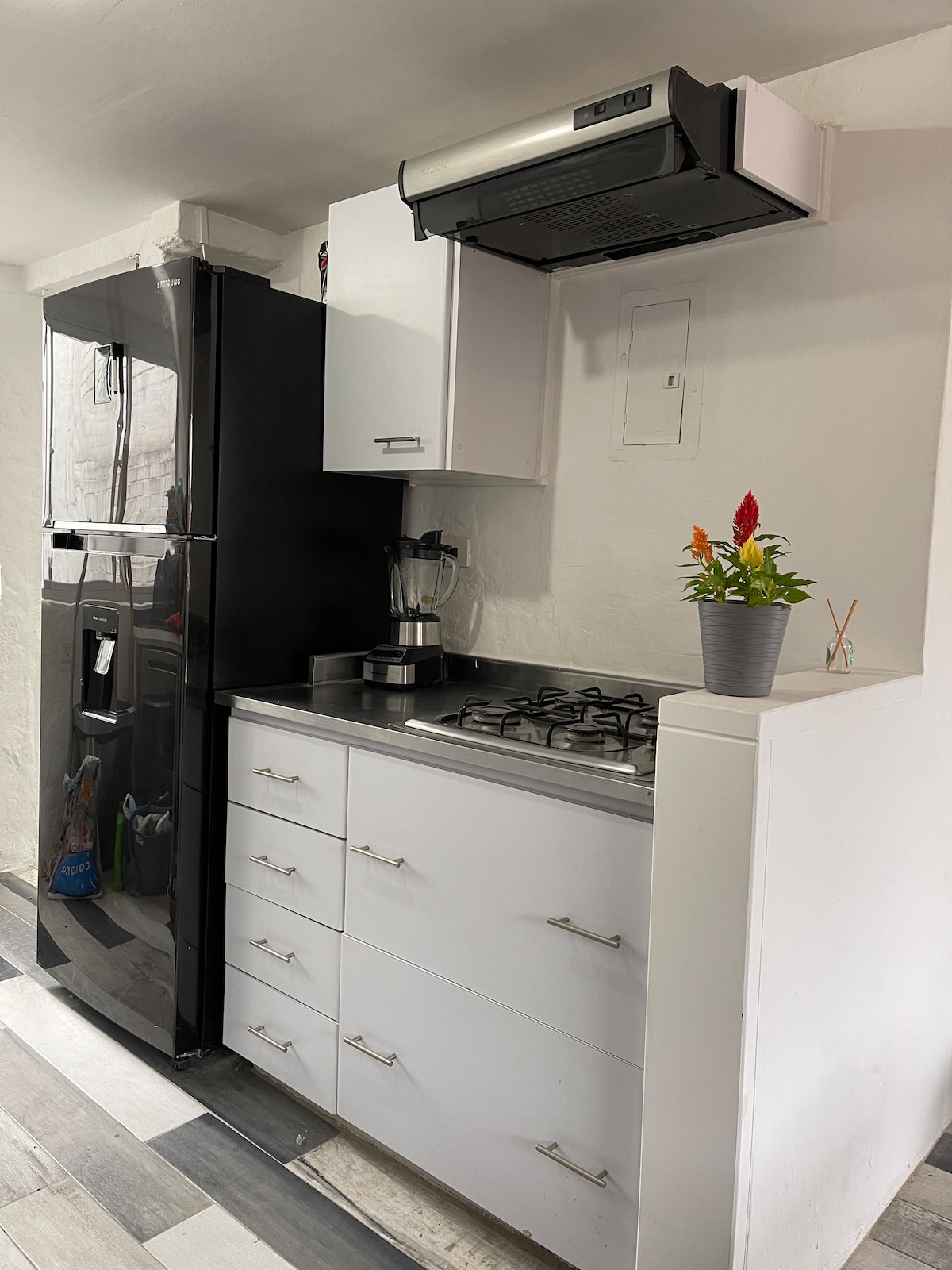 Apartment 5 photo 11
