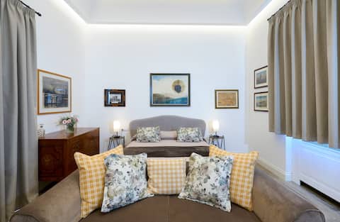 Airbnb con migliori performance: Sea View Apartment · Near Sorrento · Amalfi Coast a Vico Equense