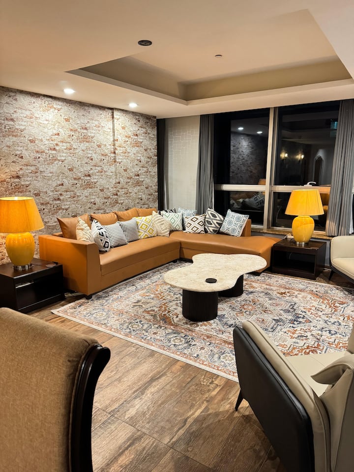 Centaurus Ultra Luxury - Mountain Vista Apartment - Islamabad