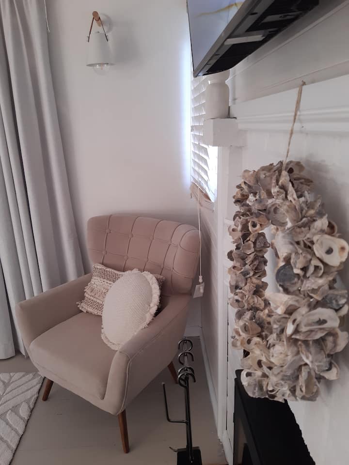 נגיעות ימיות בכל פינה.