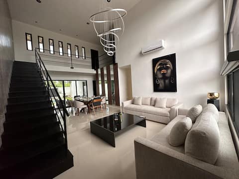 Casa Redoka