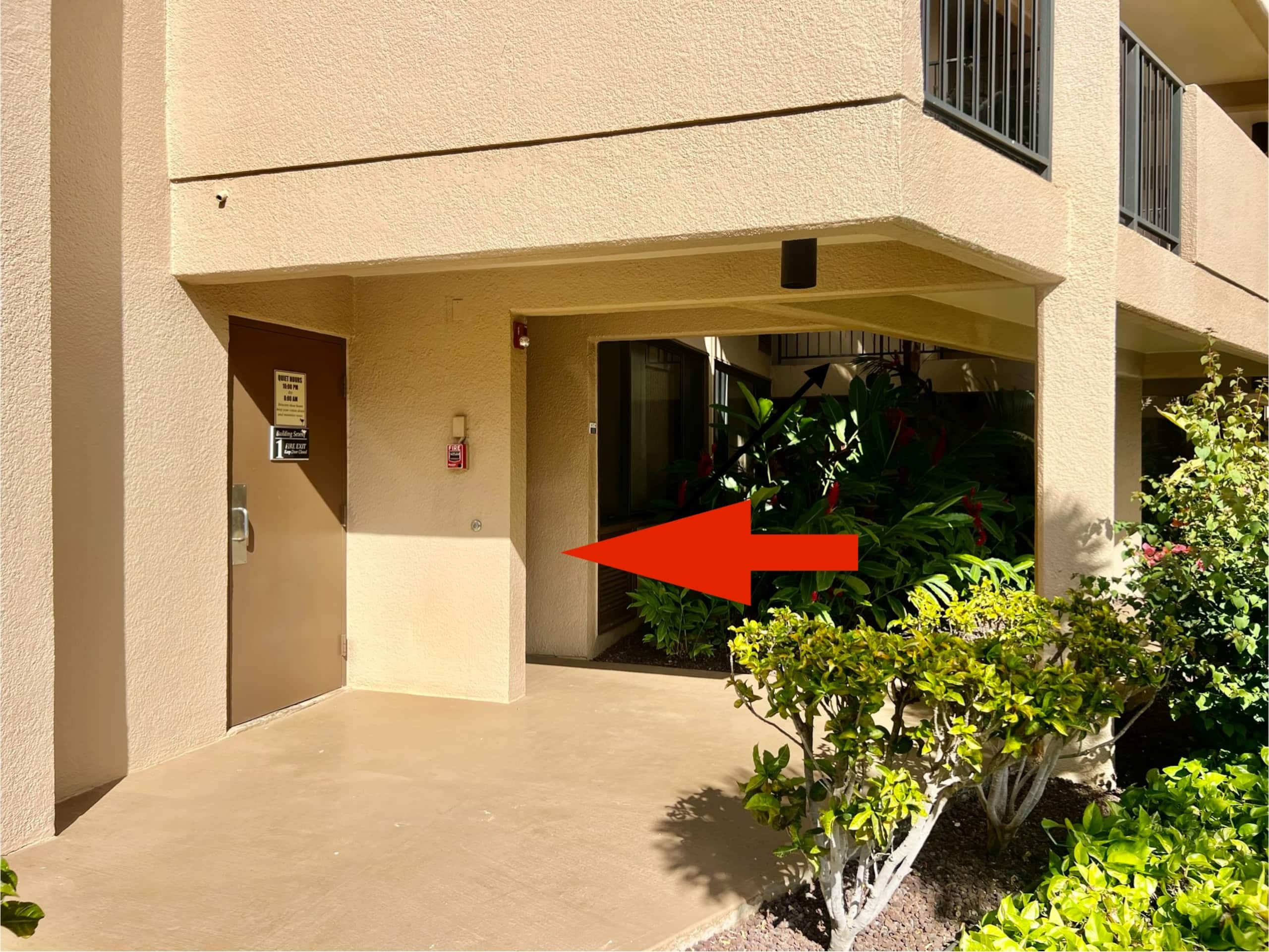40% off price. Ocean view Steps from the beach. - Image 39