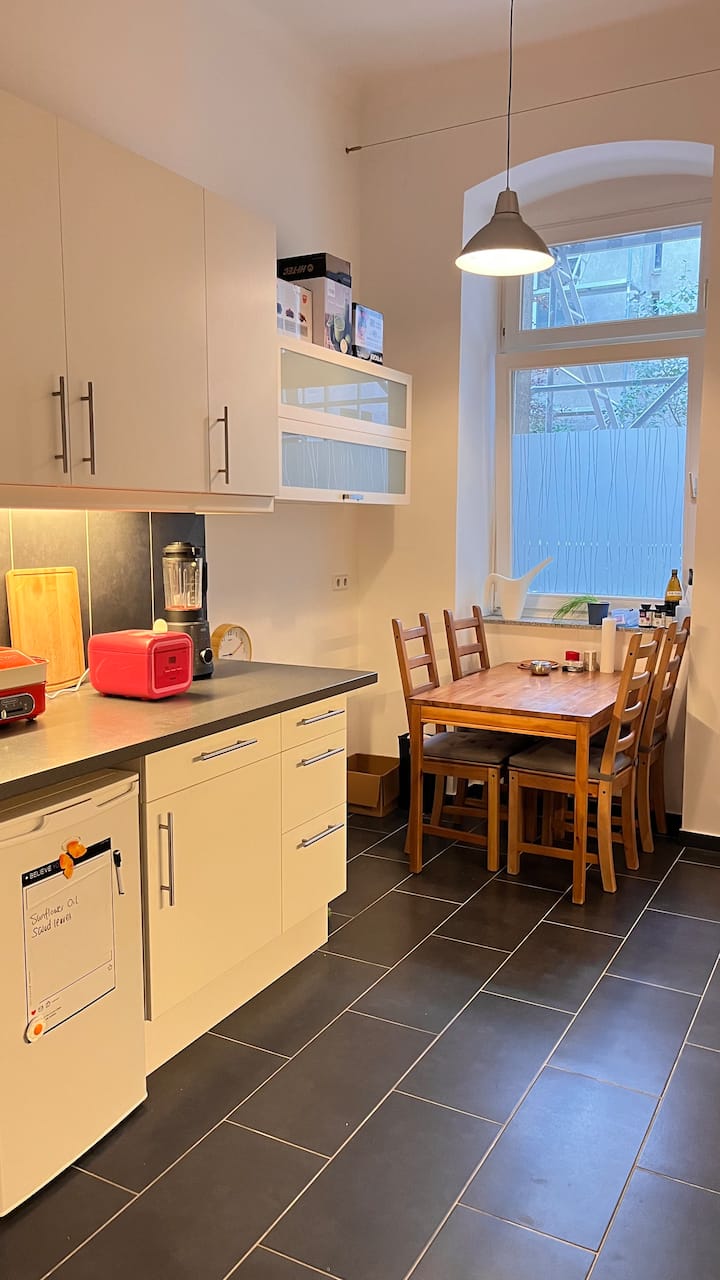 Private Altbau Room Near Berlin Treptower Park - Berlin