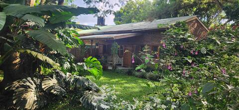 Nature Retreat - Bibi's Cottage new listing