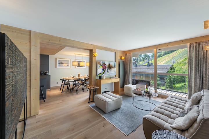 Appartement Moderne Avec Terrasse - Courchevel, France