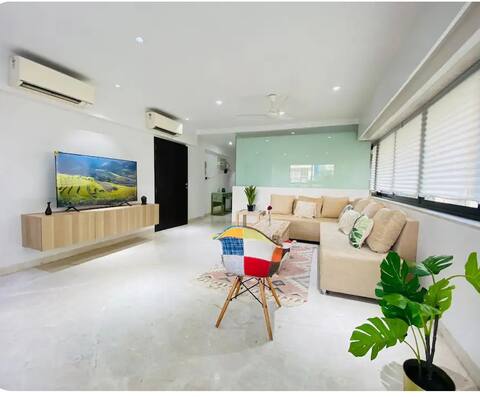 Luxurious Modern Bliss in Bandra - 6BR