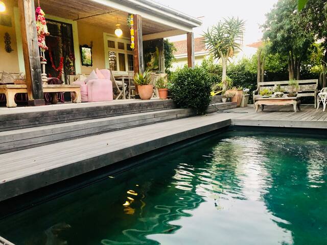 Entire freestanding 1920s home & pool and garden gallery image 4