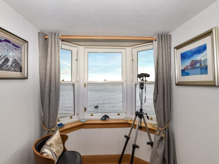 1 Bed In Burntisland (Oc-47388) - Kirkcaldy
