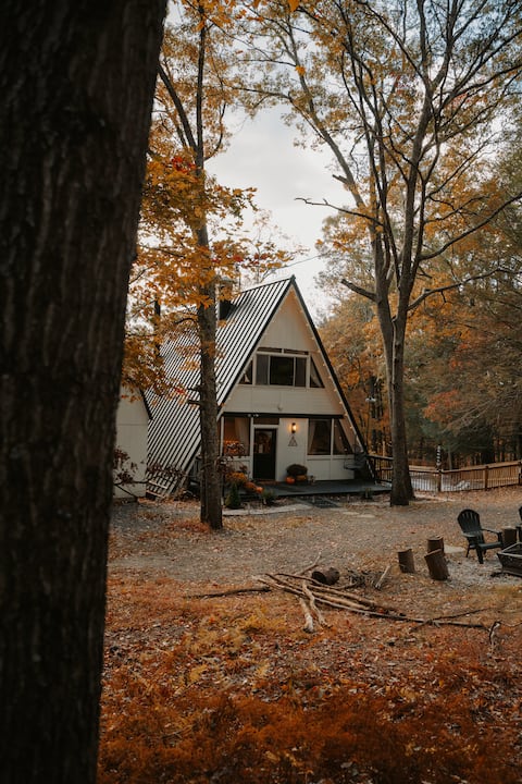 Poconos A frame house | Pool |Game room| Hot tub