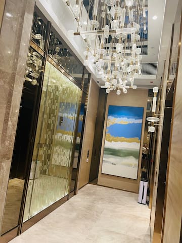 海洋公园地铁旁全新豪华两房三床6人公寓可做饭烘干洗衣服 gallery image 4