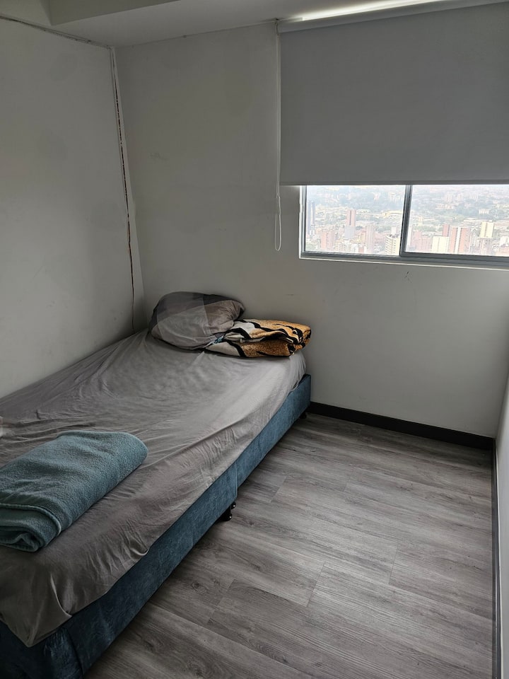 غرفة النوم 1