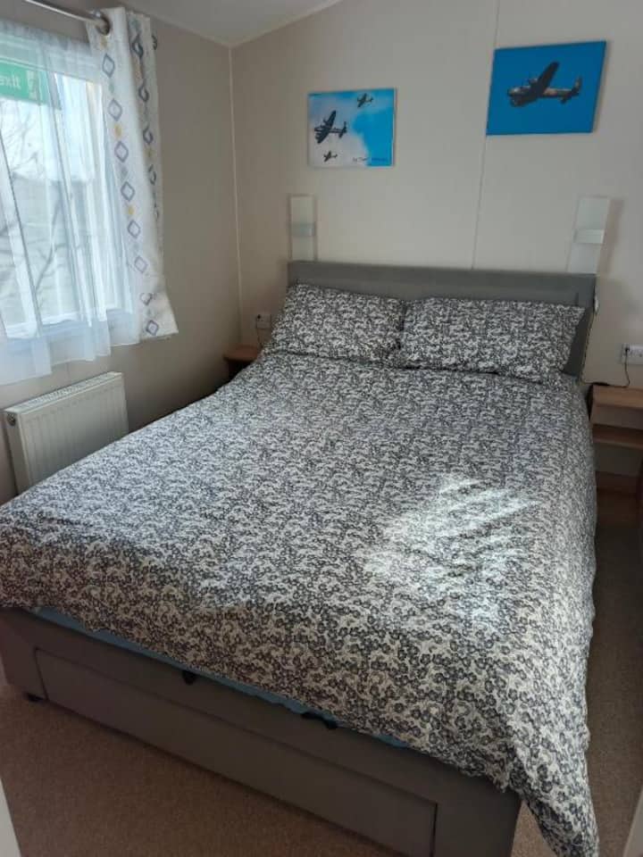 Dhomë gjumi 1
