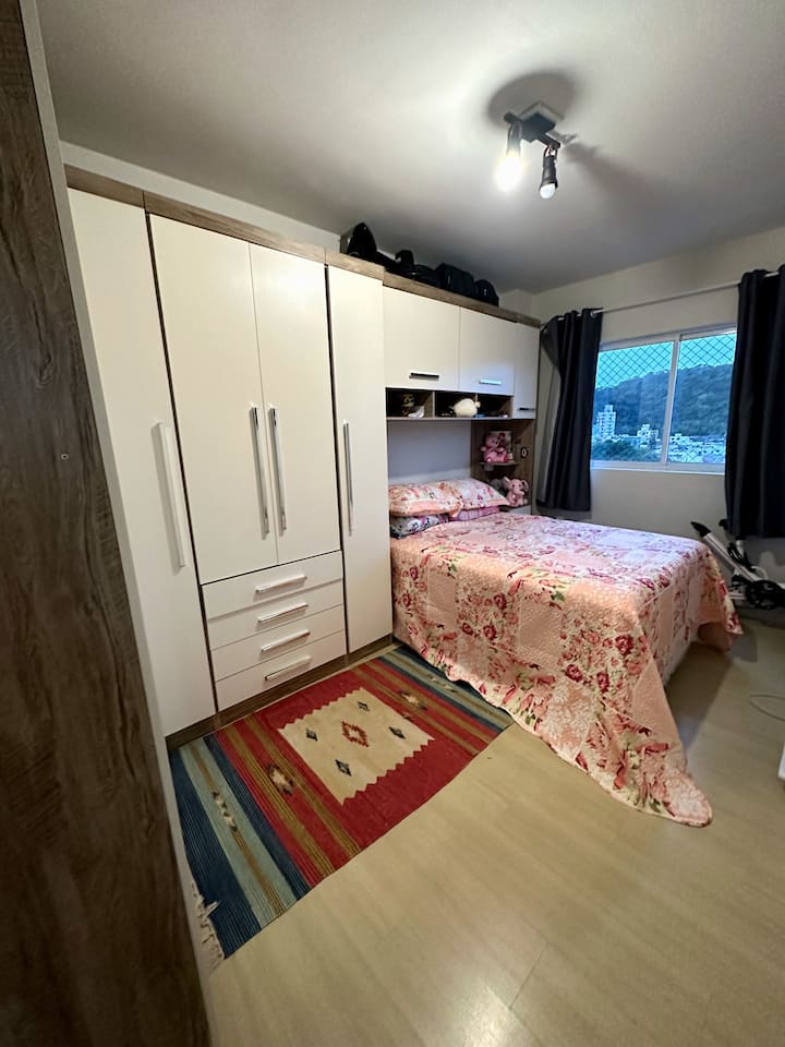 غرفة النوم 1