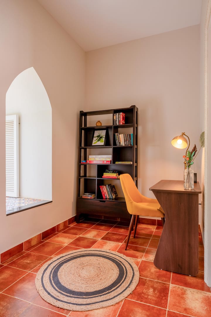 A small study and reading space .
