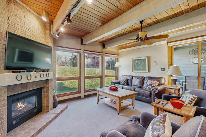 Lodge B109: 2br At Lodge 1st-floor | Balcony - Steamboat Springs, CO