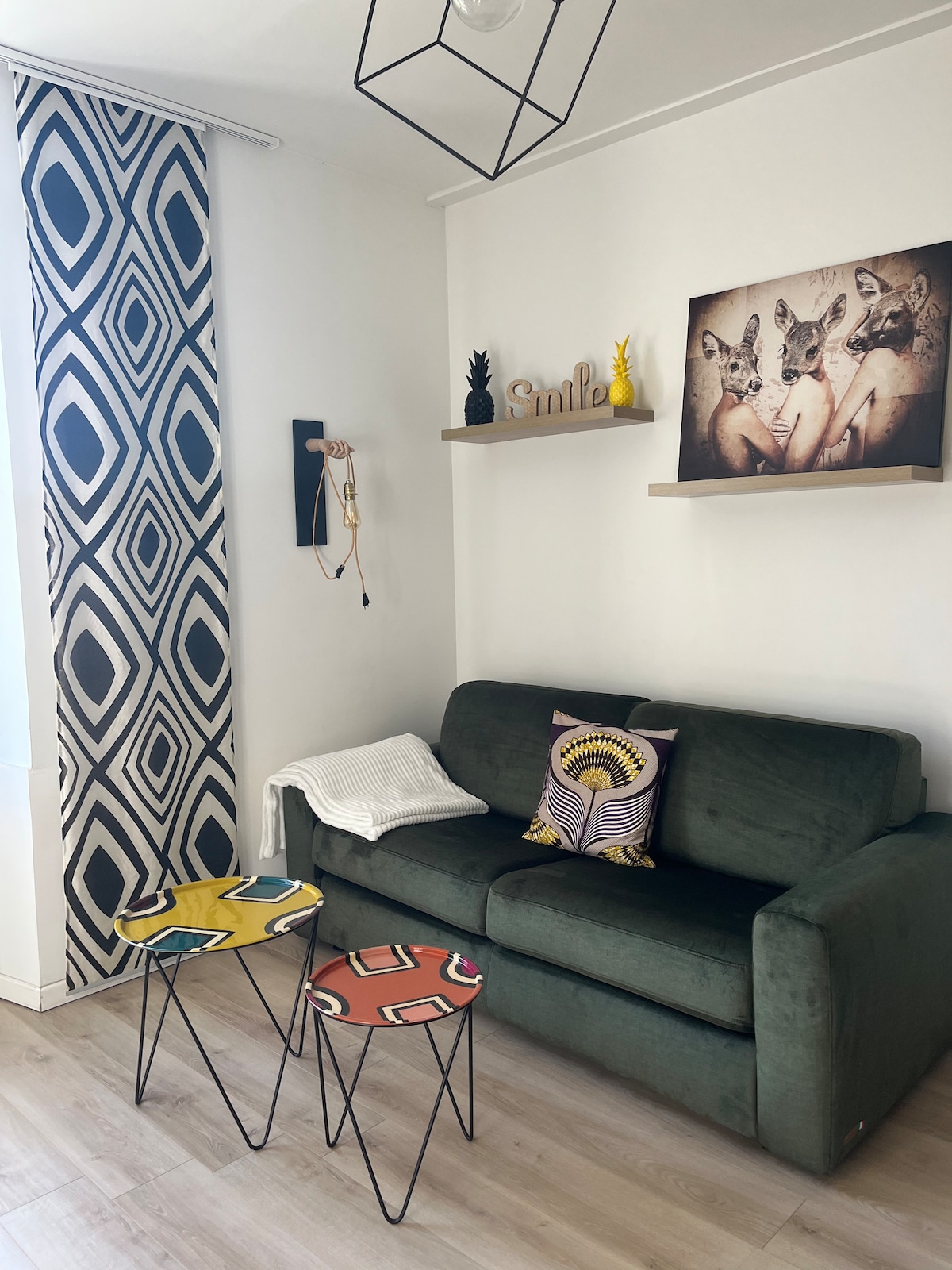 Popular Airbnb listing: Nature in the City (F2 40 m2 Gastronomic City) in Faubourg Raines