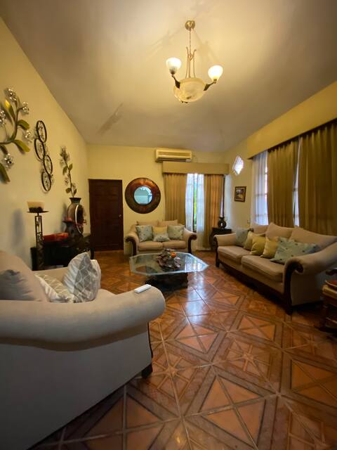 Villa Flor de María