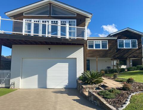 Paradise by the Beach! Sleeps 8.