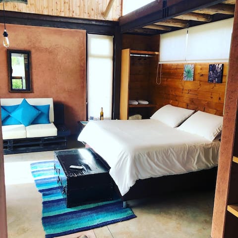 Suite cabin, close to the village.