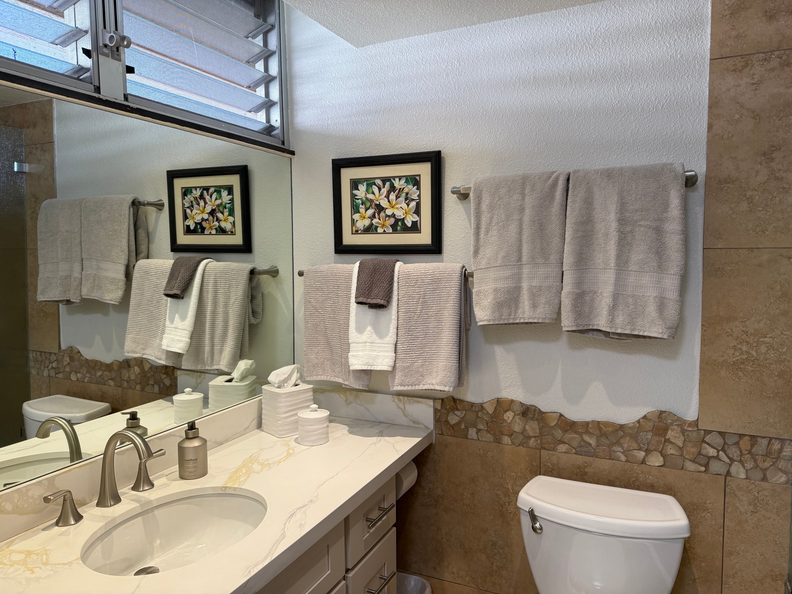 Condo in Lahaina · ★4.88 · Studio · 1 bed · 1 private bath - Image 5