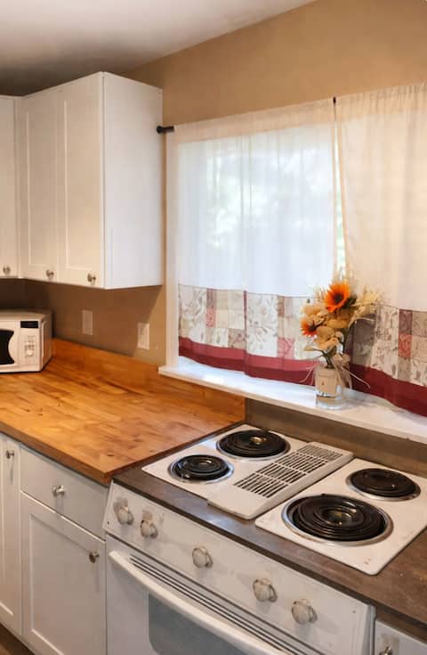 Comfortable & Cozy Furnished Home