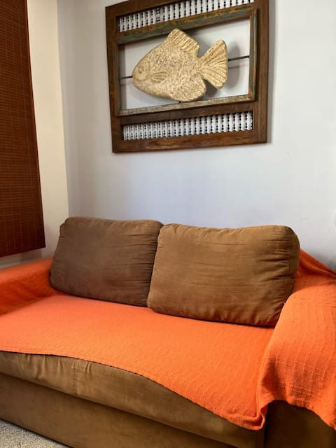 Popular Airbnb listing: Cozy, with a parking space in the garage and close to everything. in Niterói