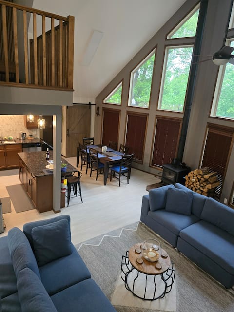 Waterfront Lakehouse