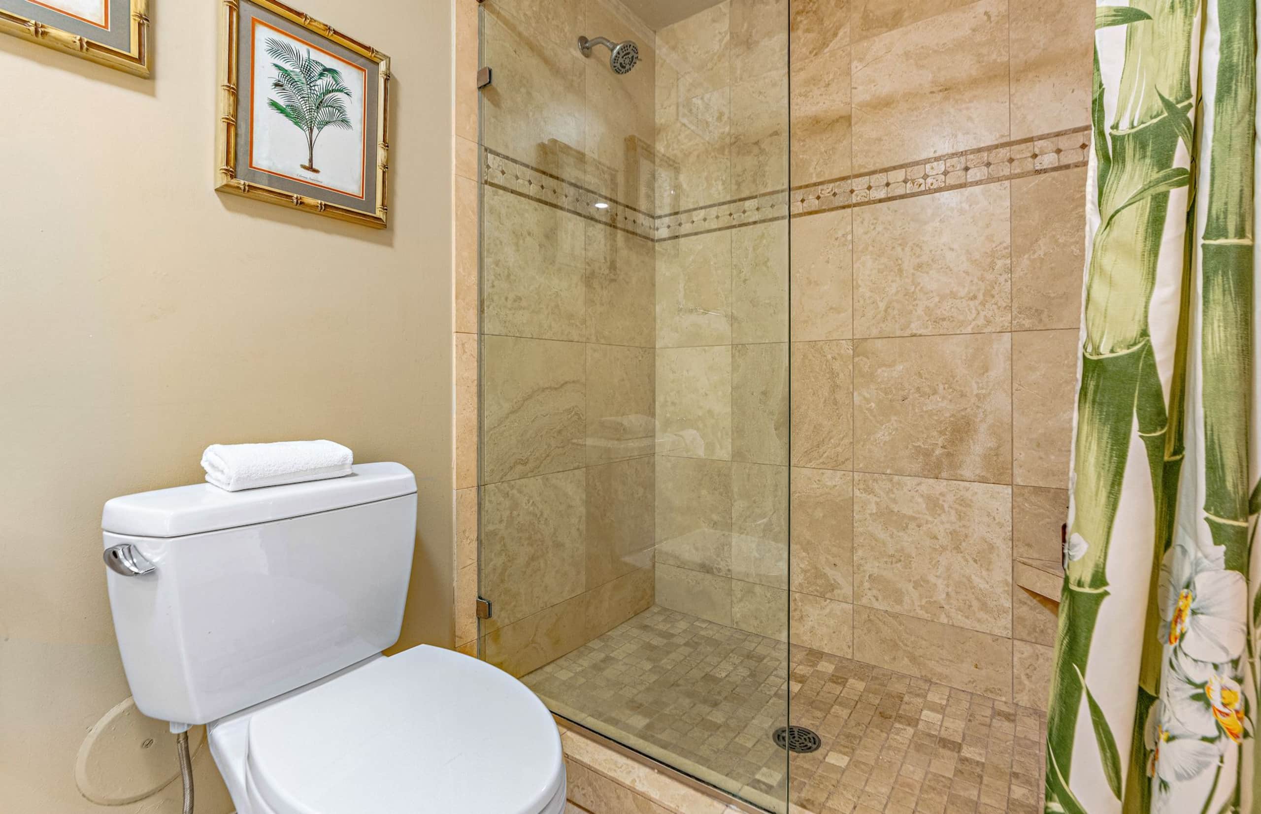 Condo in Lahaina · ★4.89 · 2 bedrooms · 3 beds · 2 baths - Image 28
