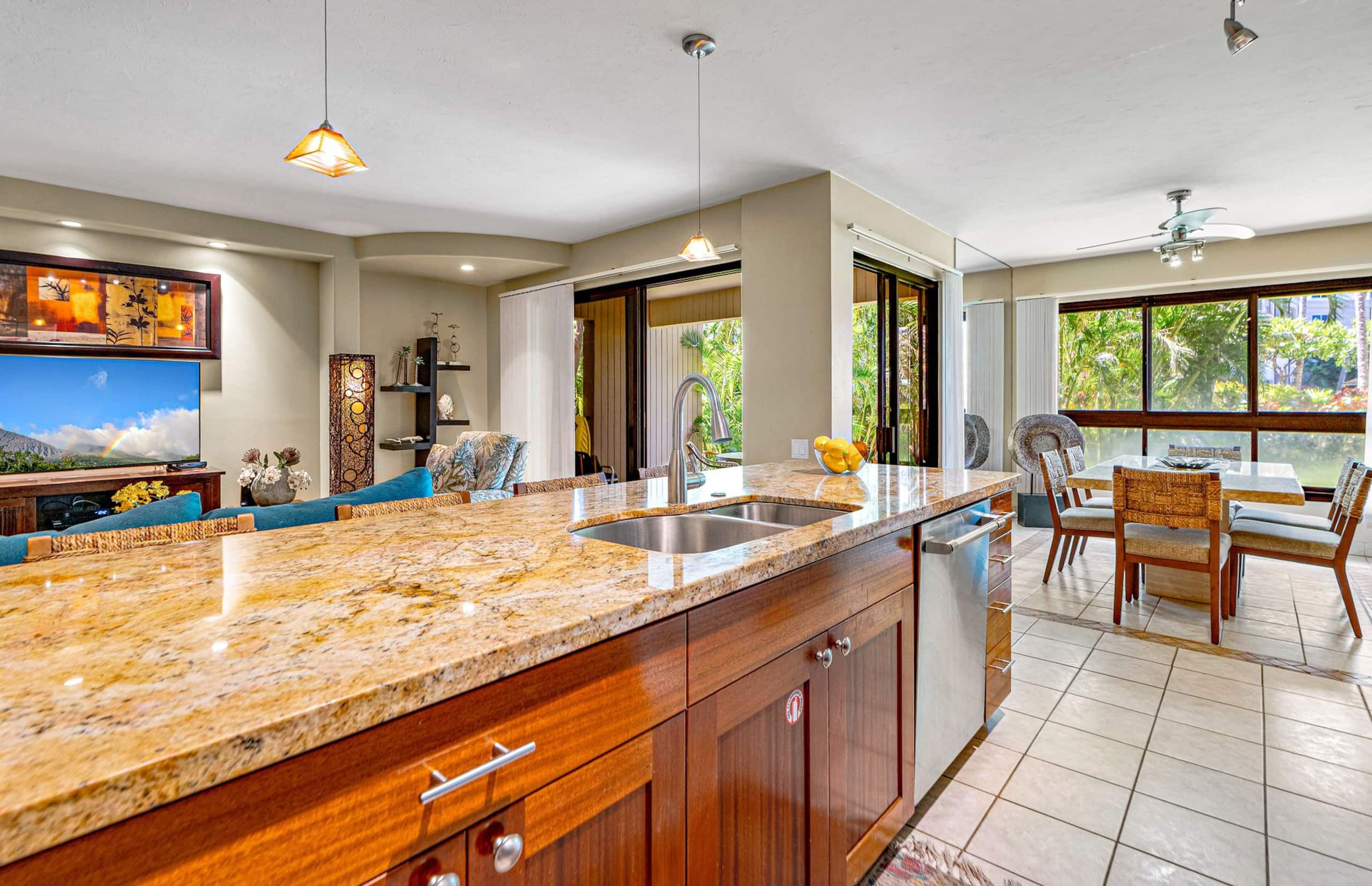 Condo in Lahaina · ★4.89 · 2 bedrooms · 3 beds · 2 baths - Image 3