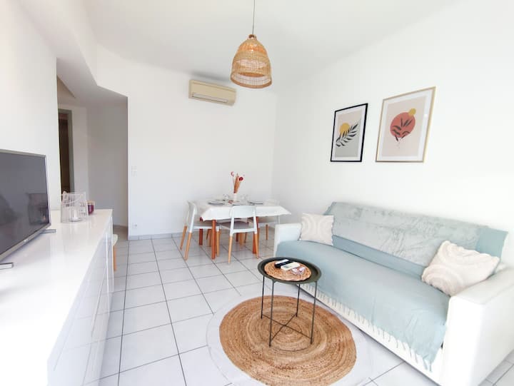 Spacieux Et Calme Avec Balcon Et Climatisation - Beaulieu-sur-Mer