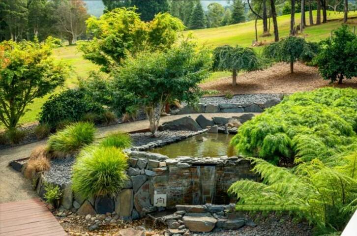 Warburton Valley&Golf Club View gallery image 2