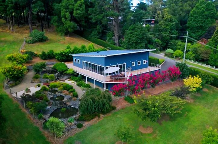 Warburton Valley&Golf Club View gallery image 3