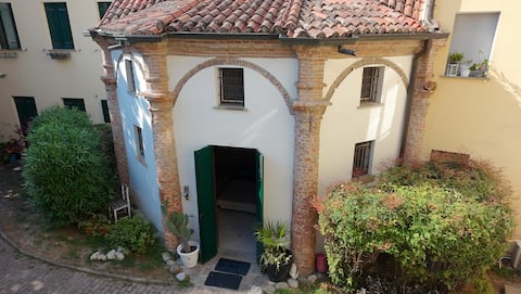 “Sleep in a historic church • a unique experience”