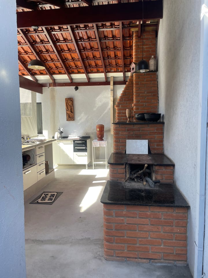 Quarto 1 Com Banheiro Compartilhado - Poços de Caldas