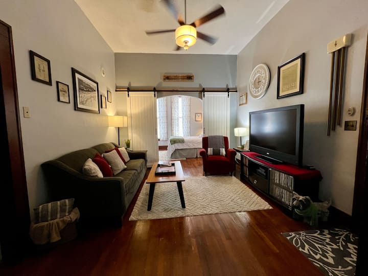 Mental Health Focused Historical Apartment - Iowa
